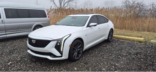 2025 Cadillac CT5 Sport