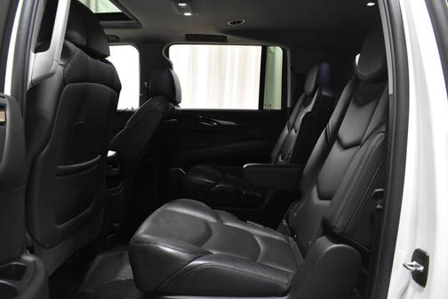 Crystal White Tricoat 2020 Cadillac Escalade ESV Luxury