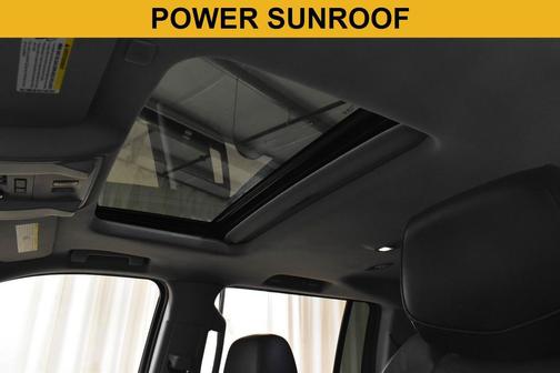 Crystal White Tricoat 2020 Cadillac Escalade ESV Luxury