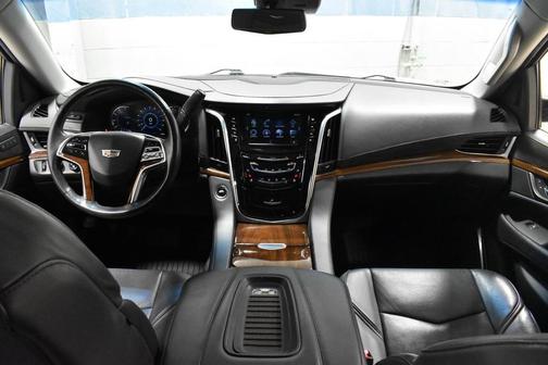 Crystal White Tricoat 2020 Cadillac Escalade ESV Luxury