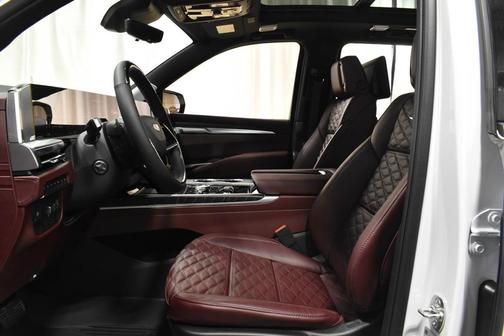 Vibrant White Tricoat 2026 Cadillac Escalade ESV Luxury