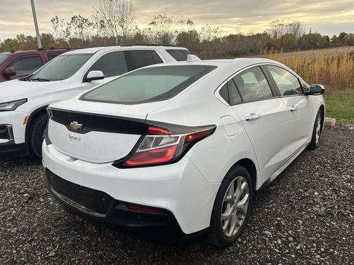2018 Chevrolet Volt Premier