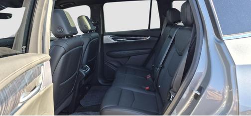 Argent Silver Metallic 2023 Cadillac XT6 Premium Luxury AWD