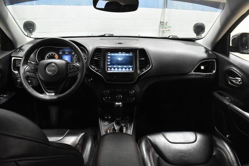 Bright White 2022 Jeep Cherokee Trailhawk