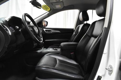 Glacier White 2019 Nissan Pathfinder SL