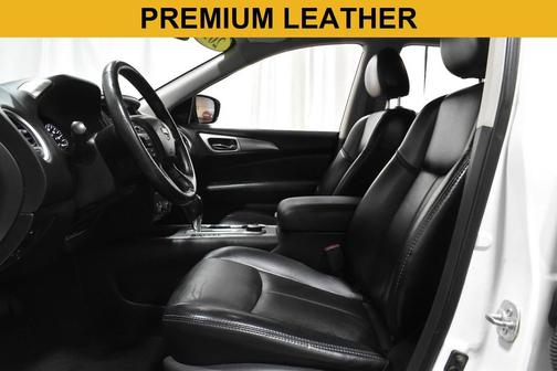Glacier White 2019 Nissan Pathfinder SL
