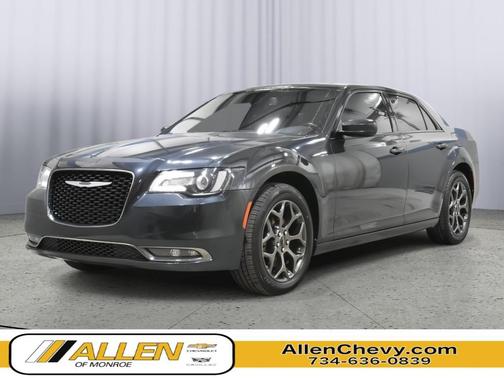 2018 Chrysler 300 S