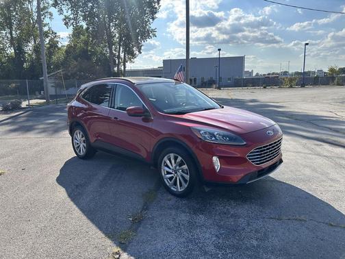 2021 Ford Escape Titanium