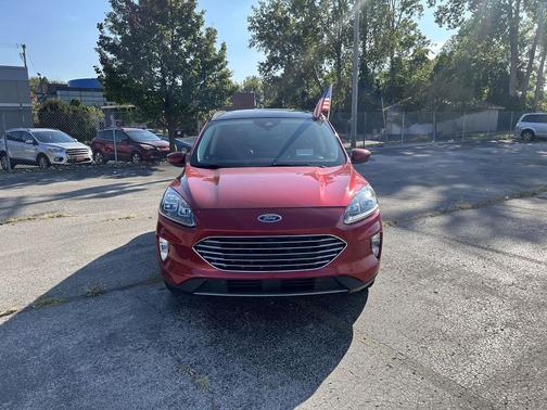 2021 Ford Escape Titanium