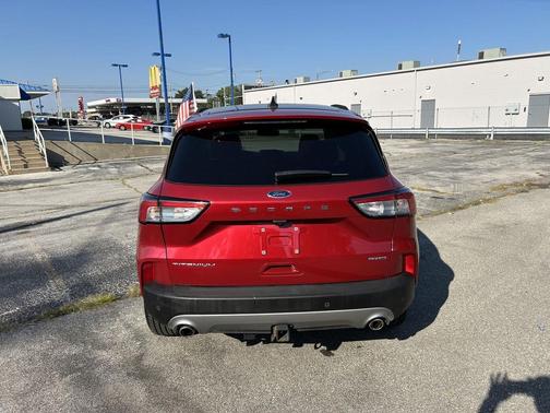 2021 Ford Escape Titanium