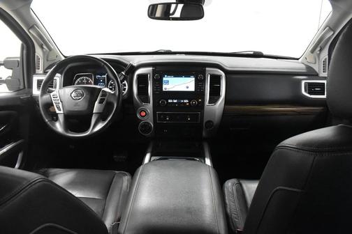 2017 Nissan Titan XD SL