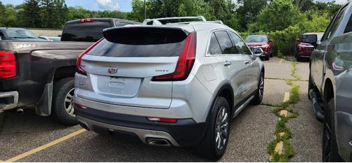 2019 Cadillac XT4 Premium Luxury