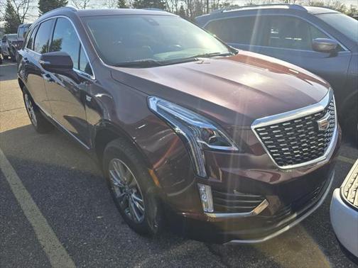 2022 Cadillac XT5 Premium Luxury