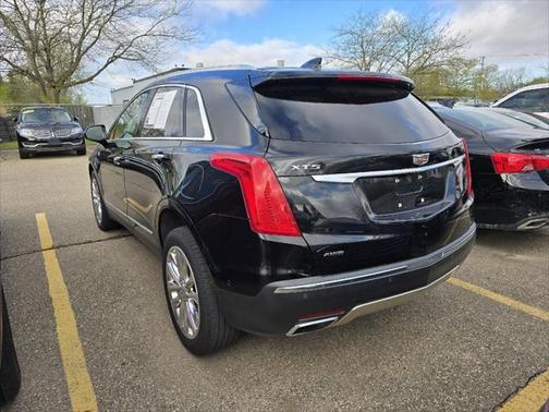 2019 Cadillac XT5 Platinum