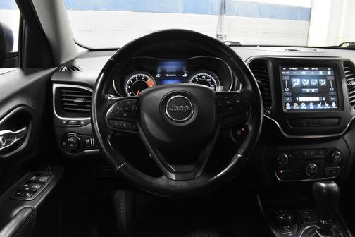 Hydro Blue Pearlcoat 2020 Jeep Cherokee Trailhawk