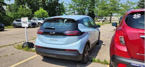 2023 Chevrolet Bolt EV FWD 2LT