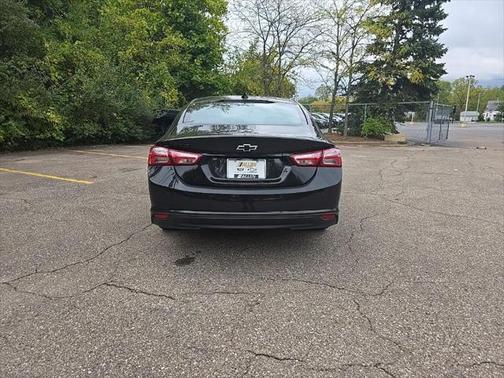 2025 Chevrolet Malibu FWD 1LT