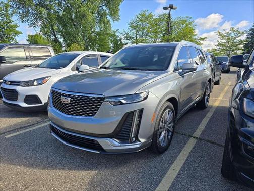 2023 Cadillac XT6 Premium Luxury AWD