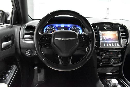 2018 Chrysler 300 S