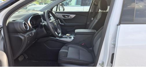 Summit White 2025 Chevrolet Blazer 2LT
