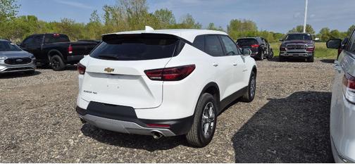 Summit White 2025 Chevrolet Blazer 2LT