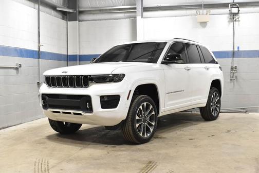 2022 Jeep Grand Cherokee Overland