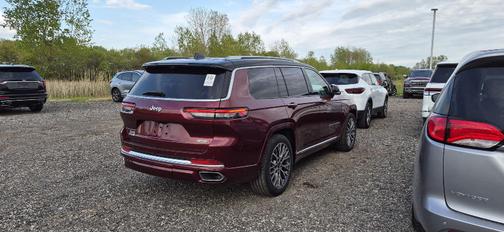 Velvet Red Pearl 2023 Jeep Grand Cherokee L Summit Reserve