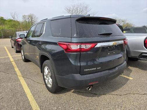 2018 Chevrolet Traverse LT Cloth