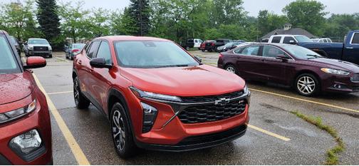 2024 Chevrolet Trax FWD 1RS