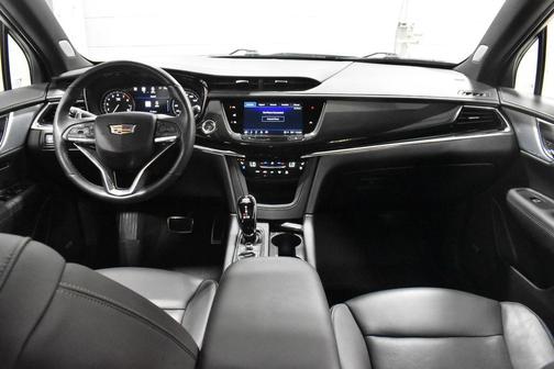 Crystal White Tricoat 2024 Cadillac XT6 Sport AWD