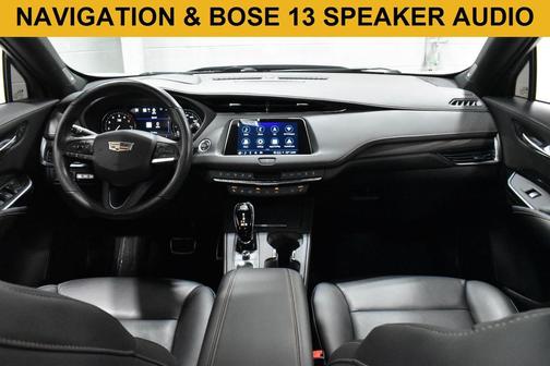 2023 Cadillac XT4 Sport