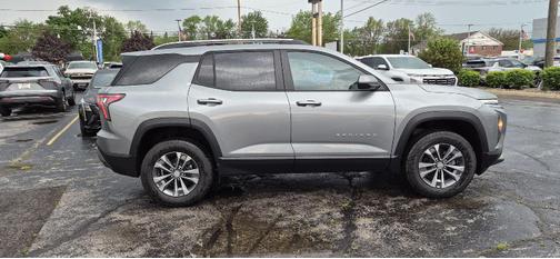 Sterling Gray Metallic 2026 Chevrolet Equinox 1LT
