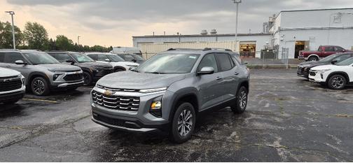 Sterling Gray Metallic 2026 Chevrolet Equinox 1LT