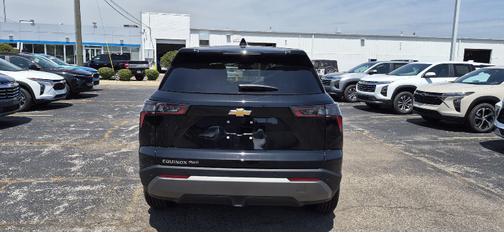 Mosaic Black Metallic 2026 Chevrolet Equinox 1LT