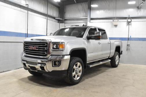 Quicksilver Metallic 2019 GMC Sierra 2500 SLT