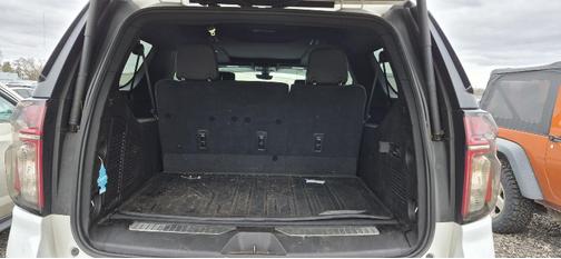 Summit White 2021 Chevrolet Suburban 4WD High Country