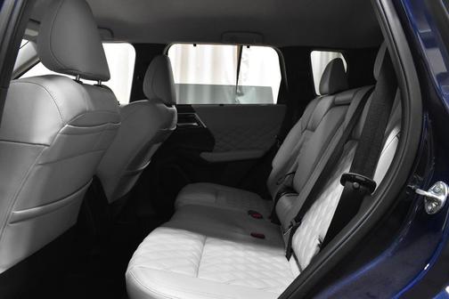 2023 Mitsubishi Outlander PHEV SEL