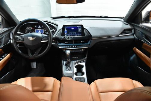 2023 Cadillac CT4 Premium Luxury