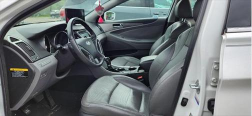 2012 Hyundai SONATA Hybrid Base
