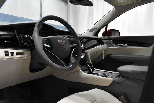 2025 Cadillac XT6 Premium Luxury FWD