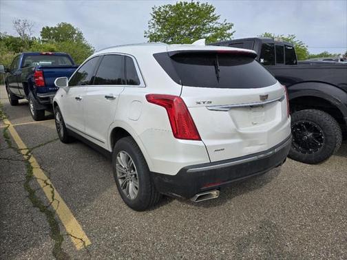 2017 Cadillac XT5 Luxury