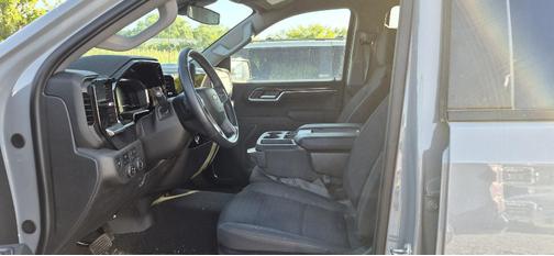 Slate Gray Metallic 2024 Chevrolet Silverado 1500 LT