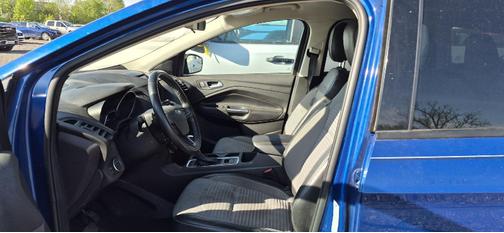 Blue Metallic 2018 Ford Escape SE