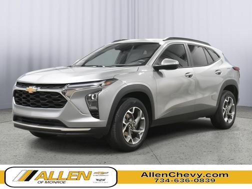 Sterling Gray Metallic 2024 Chevrolet Trax LT