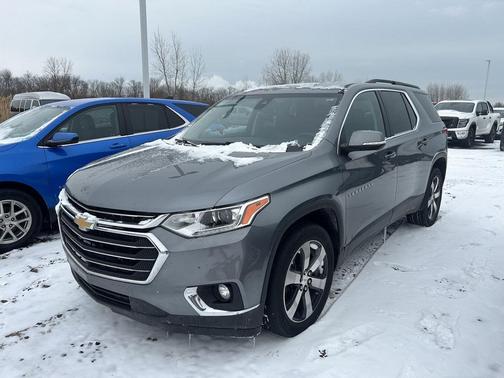 2021 Chevrolet Traverse LT Leather