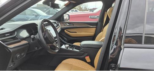 2023 Jeep Grand Cherokee L Summit