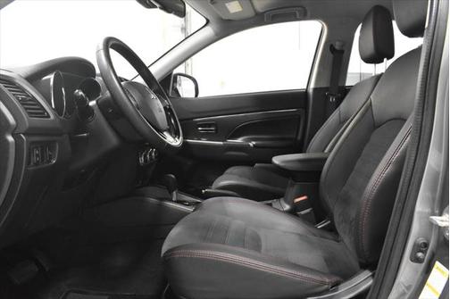 2024 Mitsubishi Outlander Sport 2.0 S