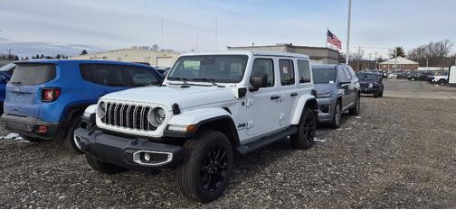 2025 Jeep Wrangler 4xe Sahara