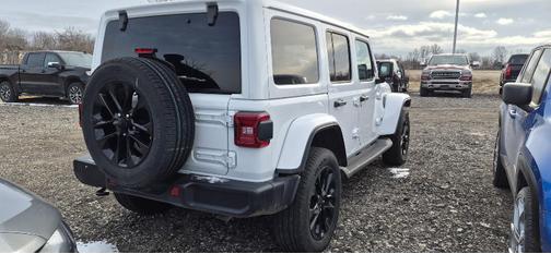 2025 Jeep Wrangler 4xe Sahara