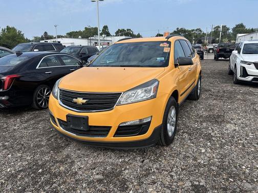 2017 Chevrolet Traverse LS